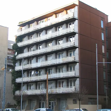 4 Budapest